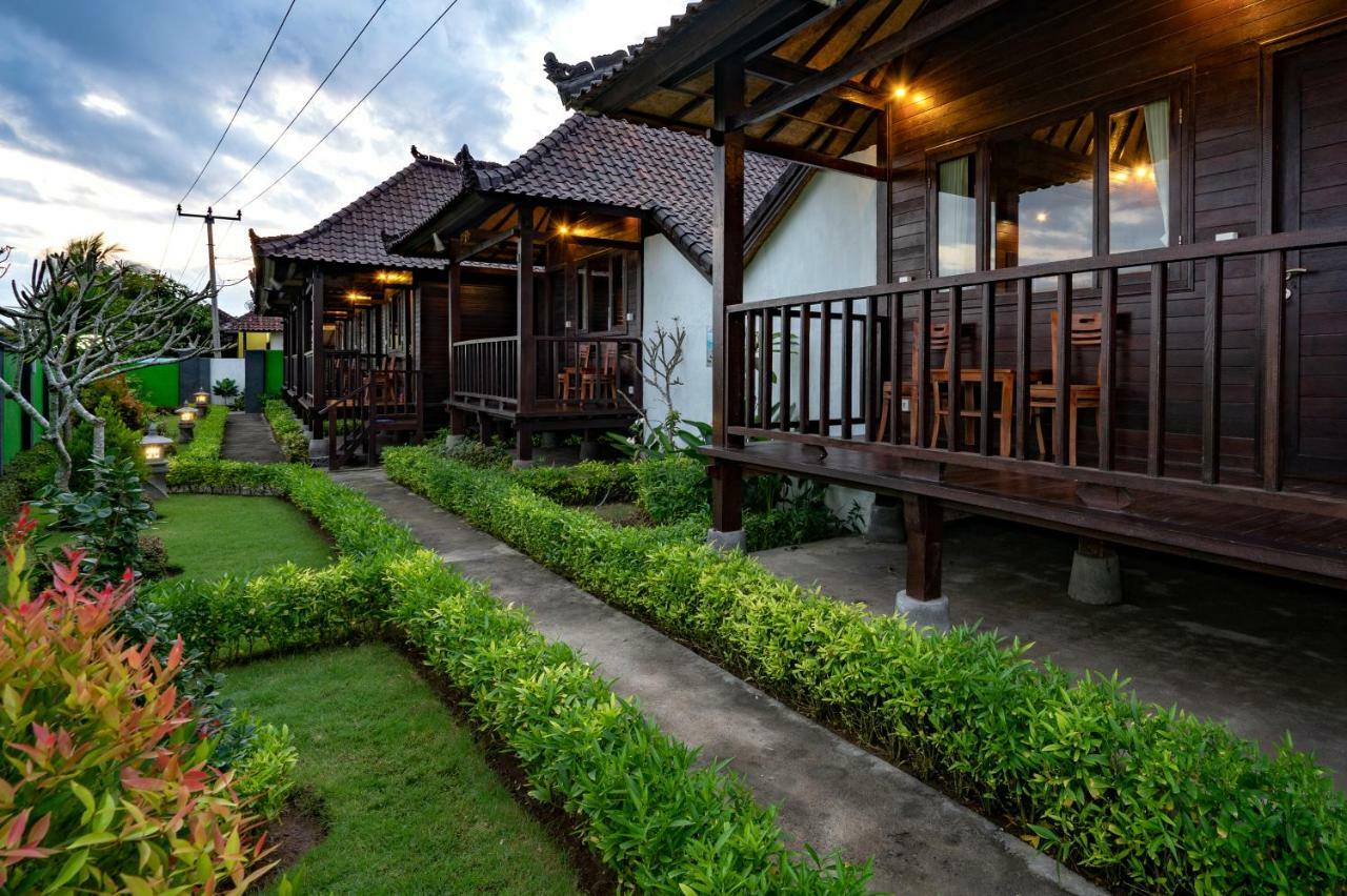 Ocean Hostel Ceningan Island Exterior photo